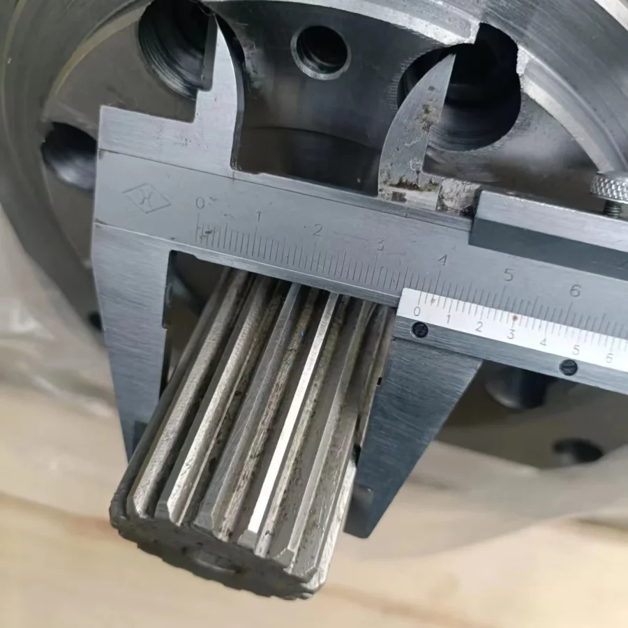 Eaton Char-Lynn 6000 Series Motor | 112-1131-006 112-1098-006 112-1099-006 112-1132-005