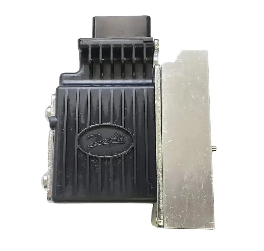 Danfoss 157B Series Valve | 157B3171 157B7004 PVEM32 | 11166829 Actuator | Proportional Control