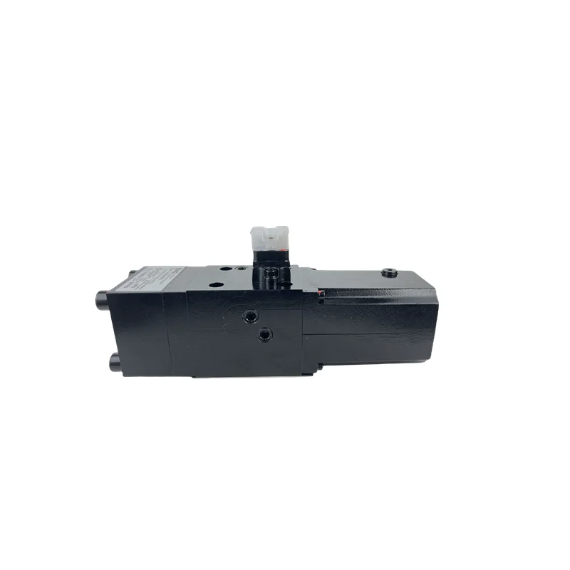 Hydraulic Servo Directional Valve SV SV1-10/32/100/6 SV1-10/8/100/6/1 SV1-10/8/120/6  SV1-10/8/100/6